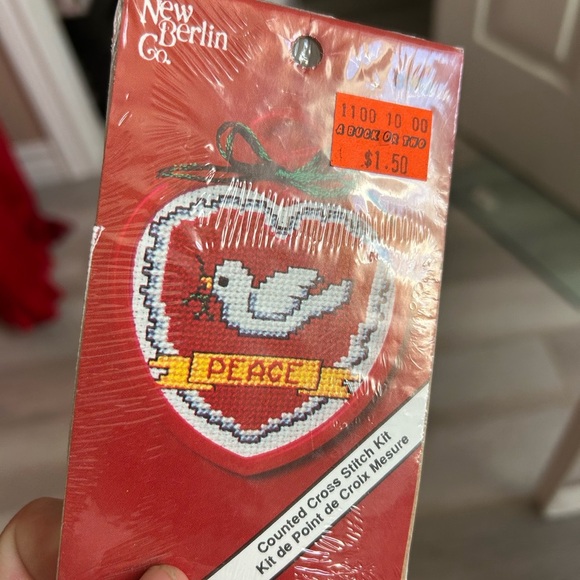 5/$25 cross stitch bird easy kit New Berlin Co 🥰 - Picture 3 of 7